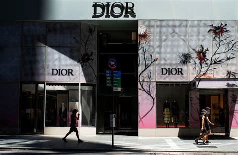 christian dior israel.